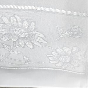 VINTAGE DAISIES ON A EASY TO CARE FOR DAMASK FABRIC